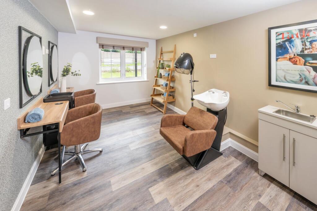 Additional property image - Edwin Gardens,
Saffron Walden,
Saffron Walden,
CB10 2TB